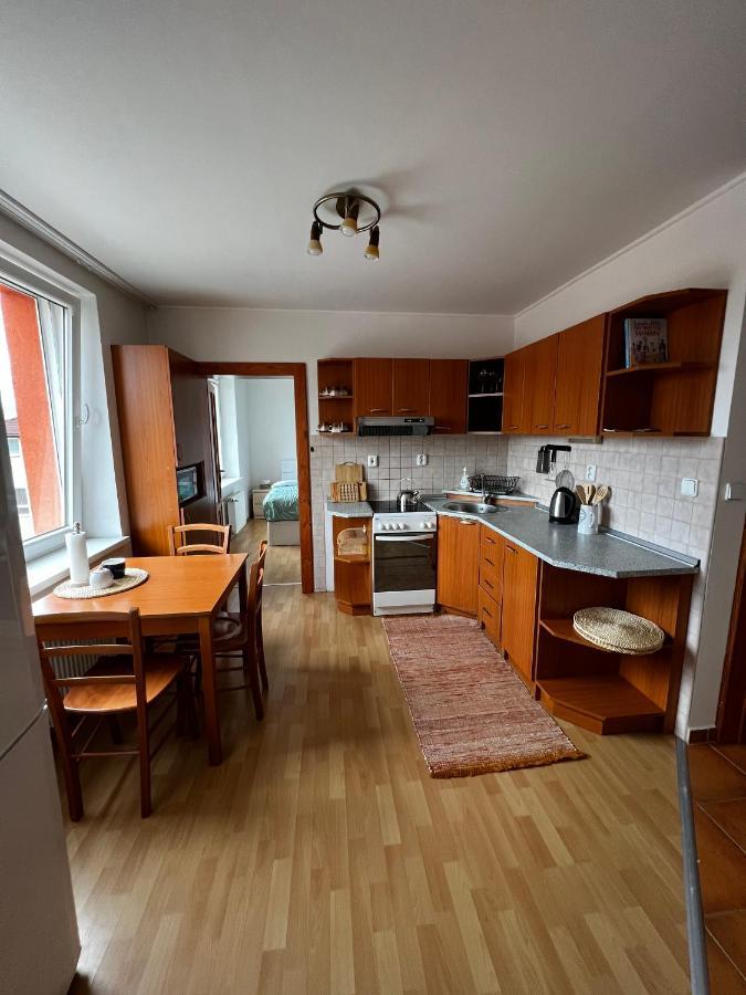 Apartman Mw Apartment Poprad Ngoại thất bức ảnh